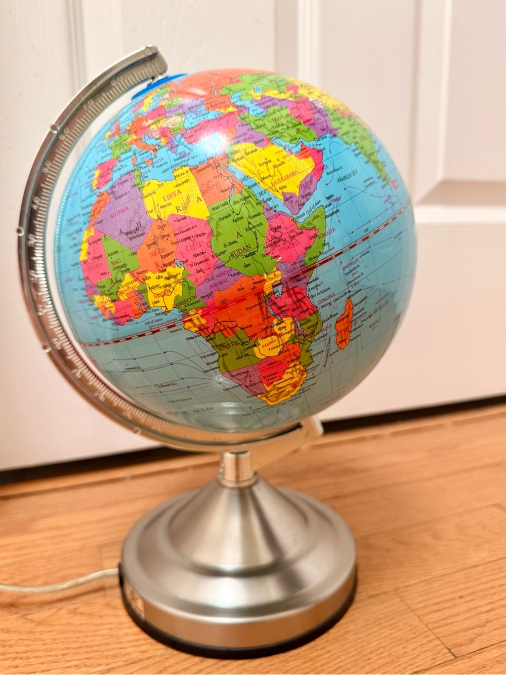 RARE Vintage 1980s Globe Table Side Lamp with Dimmer